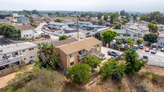 $2,325,000 | 6736-40 Kelly Street, San Diego, CA 92111