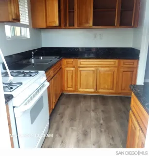 $2,325,000 | 6736-40 Kelly Street, San Diego, CA 92111