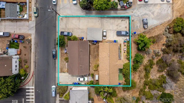 $2,325,000 | 6736-40 Kelly Street, San Diego, CA 92111