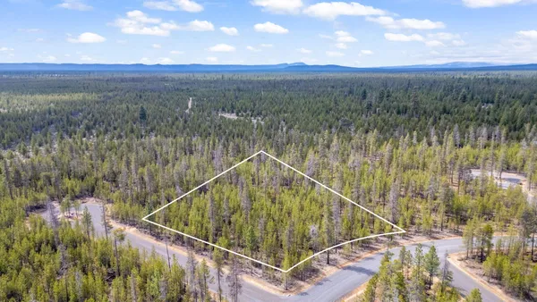 $149,000 | 9700 Buggy Whip Court, Unit 6, La Pine, OR 97739