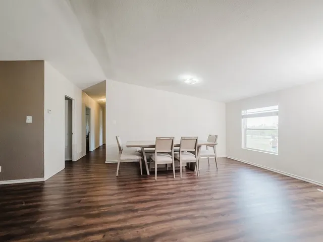 $360,000 | 2709 County Road 463, Elgin, TX 78621