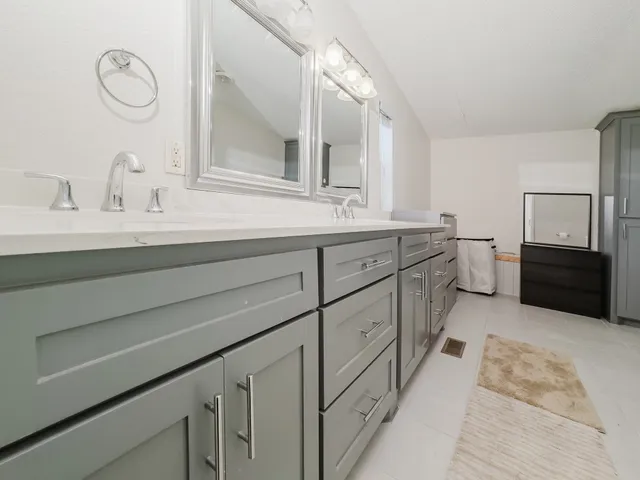 $360,000 | 2709 County Road 463, Elgin, TX 78621