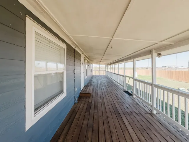 $360,000 | 2709 County Road 463, Elgin, TX 78621