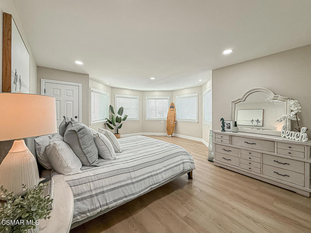 2014 Peninsula Road Oxnard, CA 93035 - Photo 60 of 76