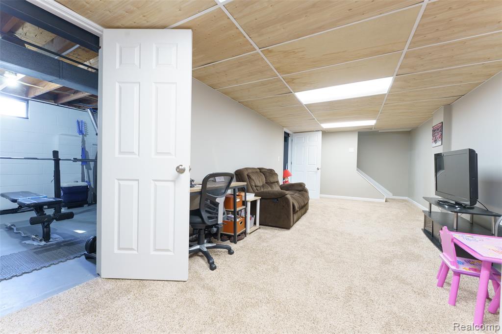 5193 Owen Road Linden, MI 48451 - Photo 22 of 32 Gallery Image 22