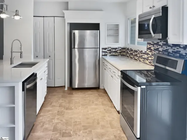 $194,000 | 79 Topsail Court, Greenville, SC 29611