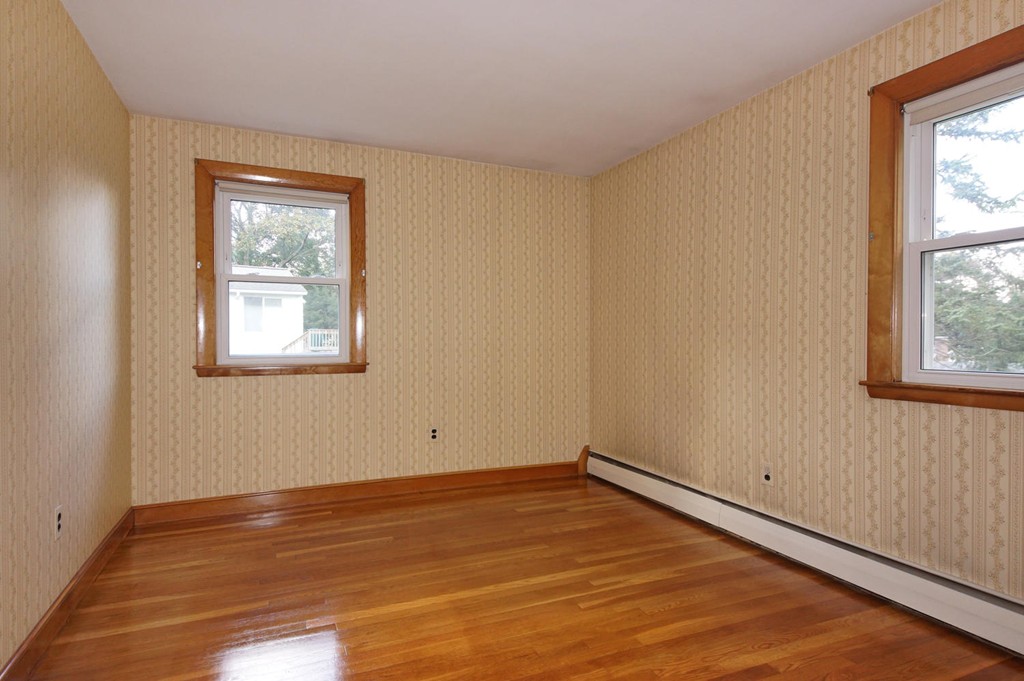 24 Highgate Road Framingham, MA 01701 - Photo 12 of 24 Gallery Image 12