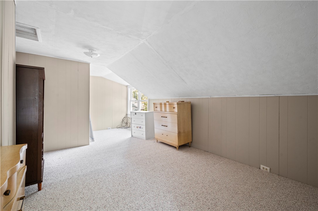 39 Fuller Street Warwick, RI 02889 - Photo 12 of 17