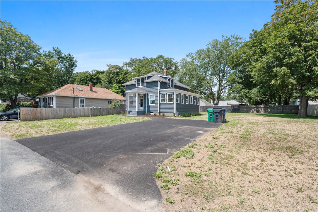 39 Fuller Street Warwick, RI 02889 - Photo 15 of 17