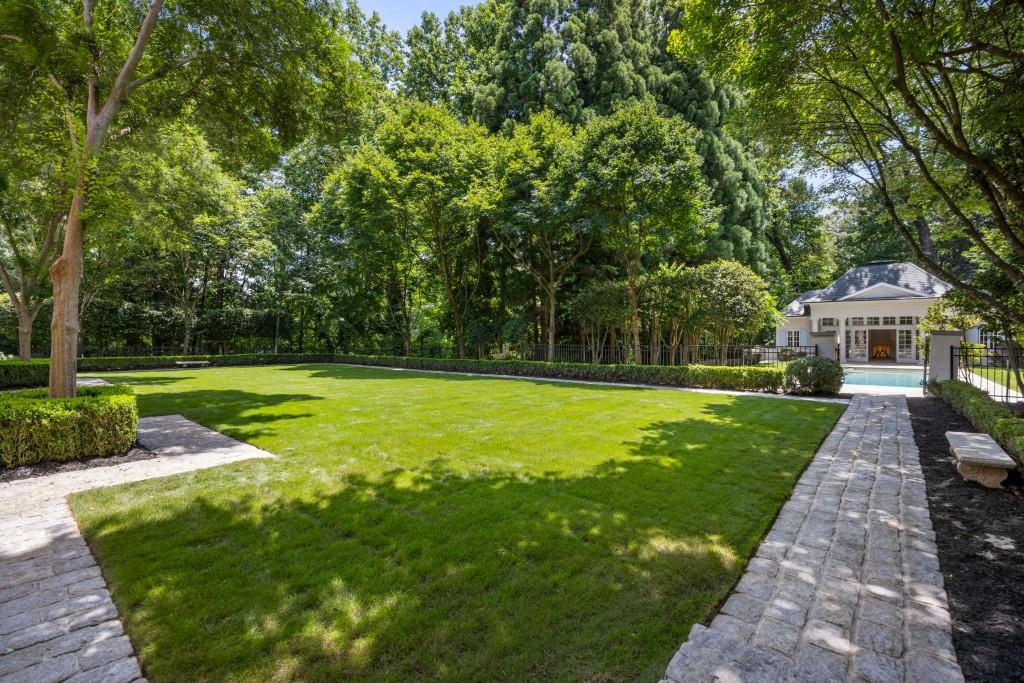 2485 West Wesley Road Northwest Atlanta, GA 30327 - Photo 68 of 84
