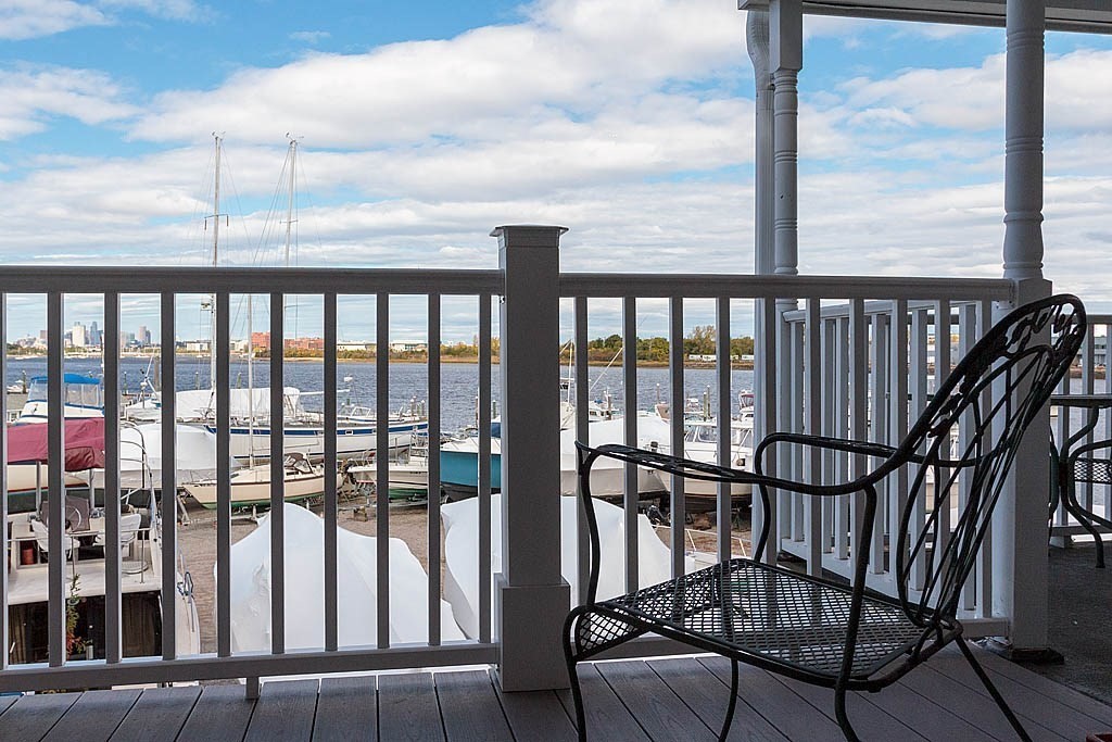 171 Walnut Street, Unit 4 Boston, MA 02122 - Photo 21 of 31 a view of a balcony