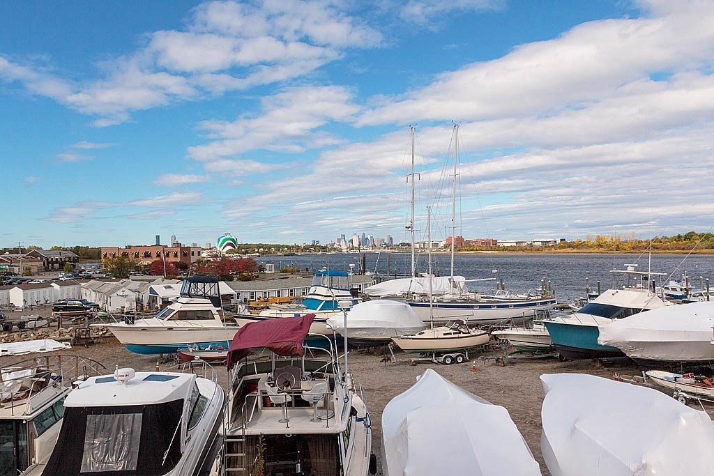 171 Walnut Street, Unit 4 Boston, MA 02122 - Photo 28 of 31 a picture of a city view