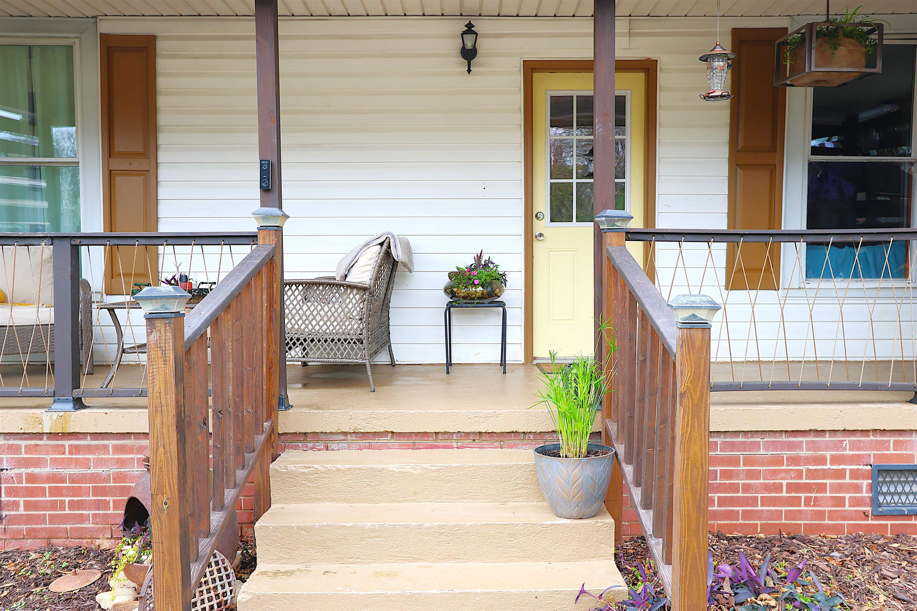 409 Florence Street Clinton, SC 29325 - Photo 4 of 42 Gallery Image 4