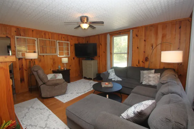 $130,000 | 409 Florence Street, Clinton, SC 29325