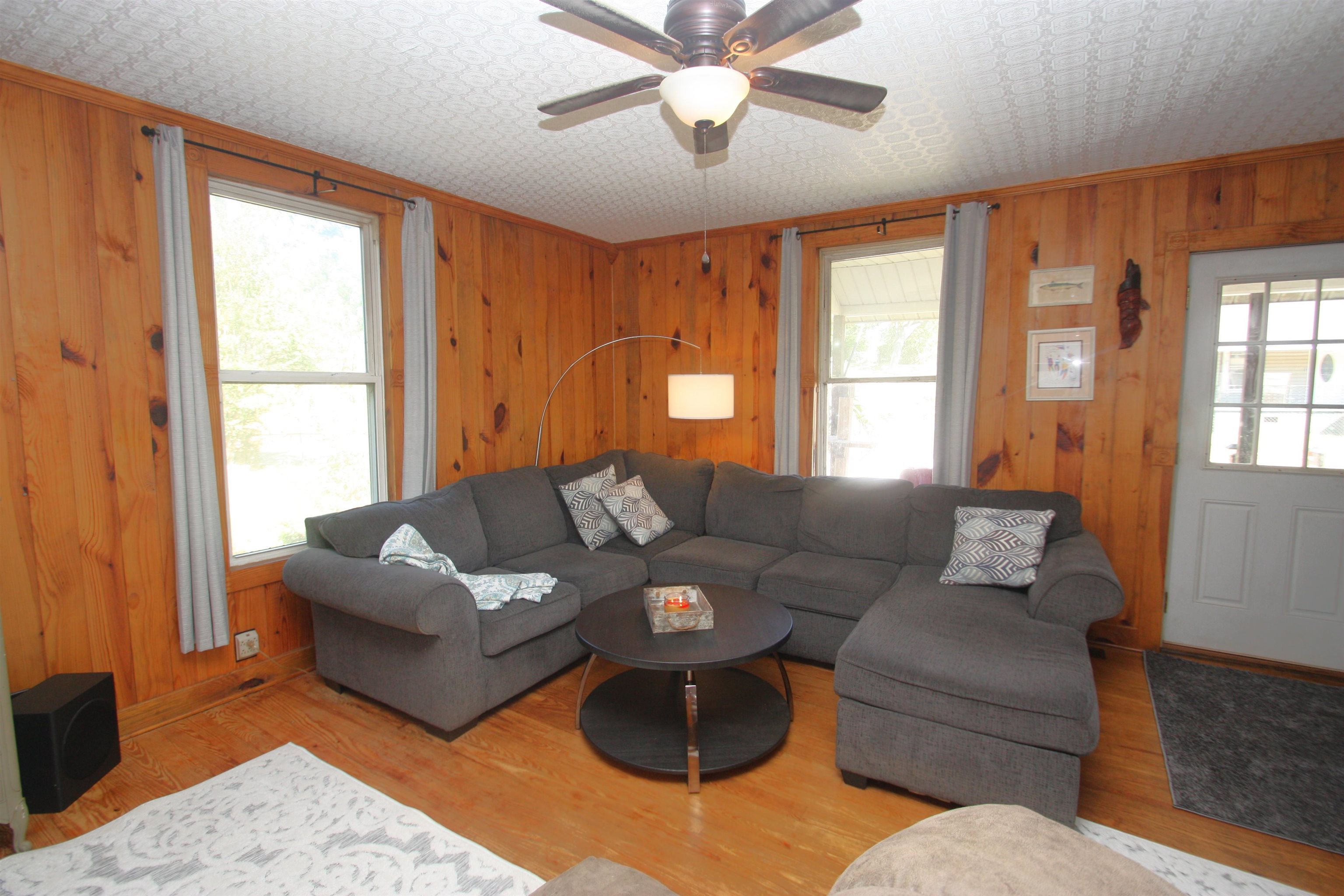 409 Florence Street Clinton, SC 29325 - Photo 9 of 42 Gallery Image 9