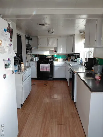 $94,999 | 300 South Mine La Motte Avenue, Fredericktown, MO 63645