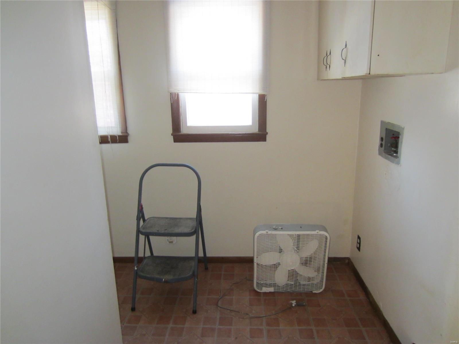 203 West Rowe Street Roodhouse, IL 62082 - Photo 12 of 25 Gallery Image 12