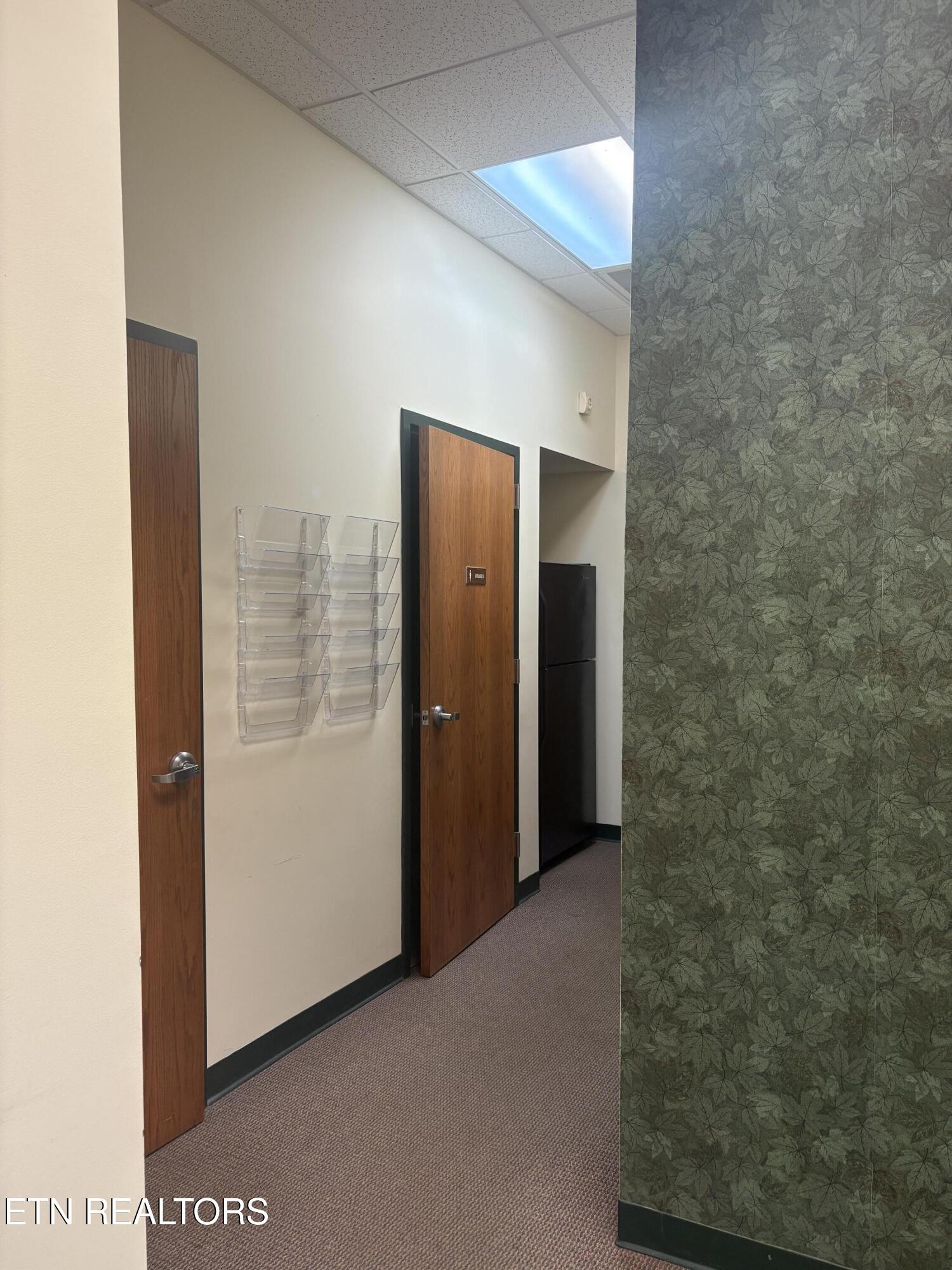 2909 Decatur Highway Kingston, TN 37763 - Photo 7 of 14 a view of hallway