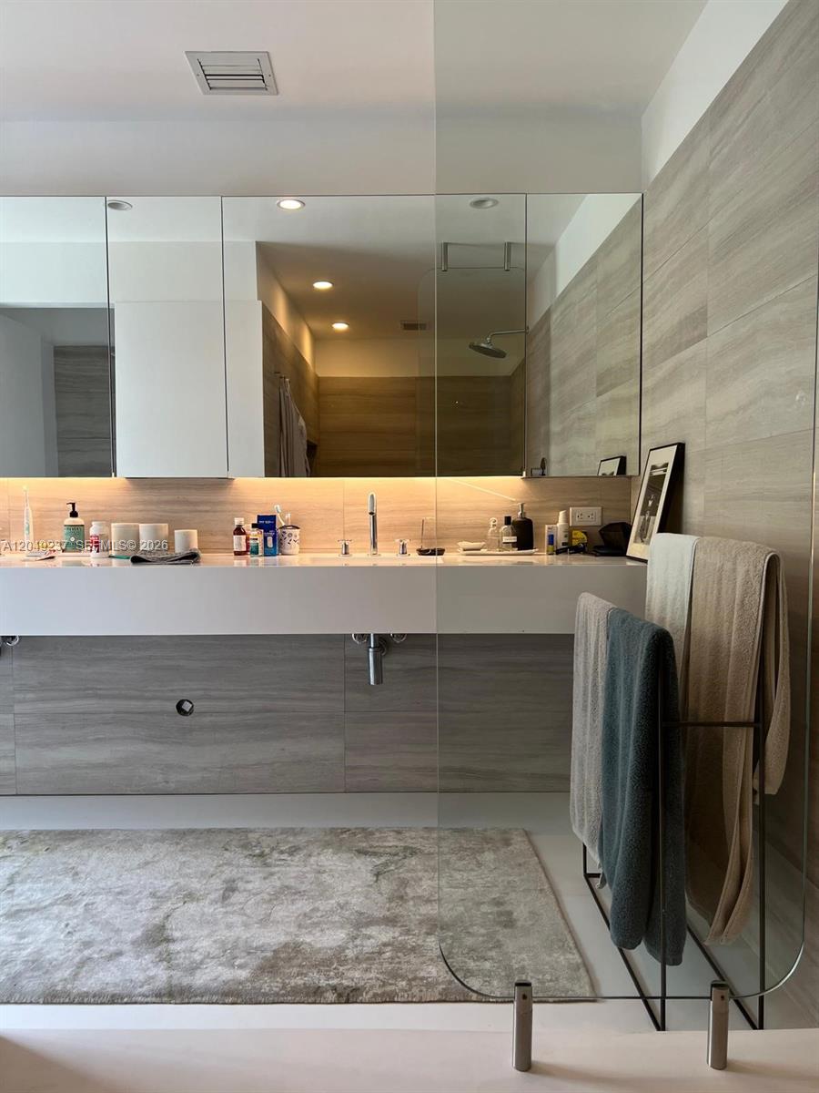 4101 Battersea Road, Unit 1 Miami, FL 33133 - Photo 15 of 25