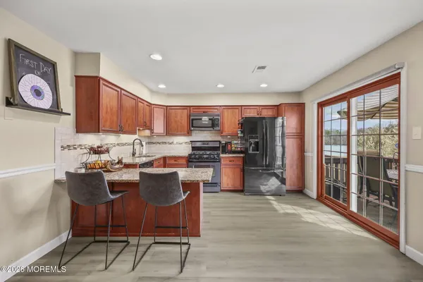 $525,000 | 103 Bedford Place, Morganville, NJ 07751