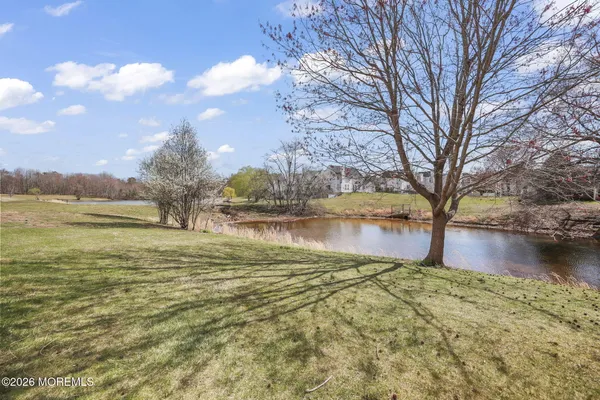 $525,000 | 103 Bedford Place, Morganville, NJ 07751