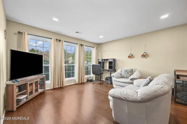 $525,000 | 103 Bedford Place, Morganville, NJ 07751