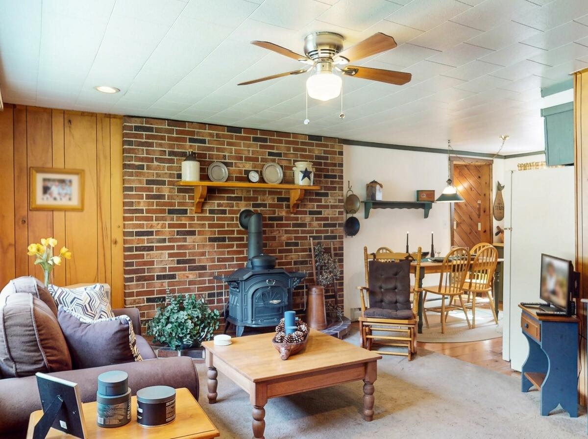 133 Saco Road Standish, ME 04084 - Photo 15 of 32 Sitting Room 2