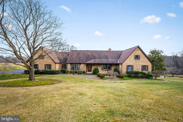 $949,900 | 10711 Pot Spring Road, Cockeysville, MD 21030