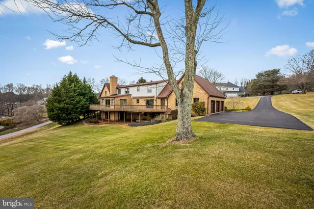 $949,900 | 10711 Pot Spring Road, Cockeysville, MD 21030