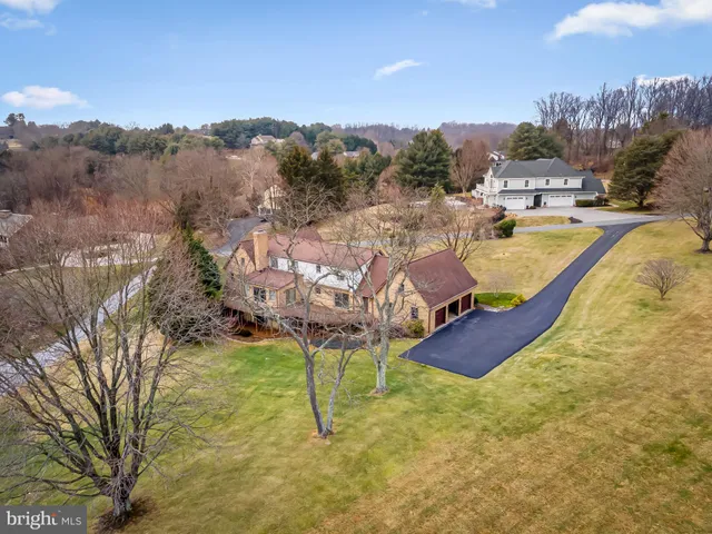 $949,900 | 10711 Pot Spring Road, Cockeysville, MD 21030