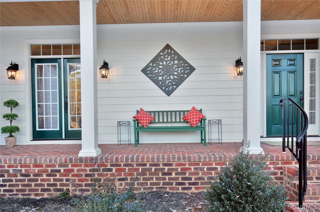 3042 Braehead Road Powhatan, VA 23139 - Photo 2 of 50 Gracious front porch for chatting or entertaining.