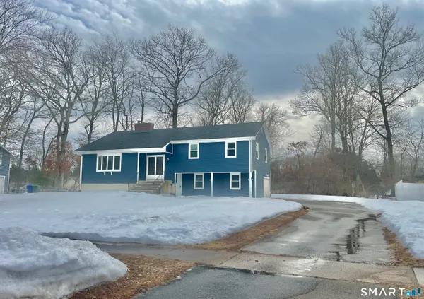 $4,500 | 62 Cambridge Drive, Glastonbury, CT 06033