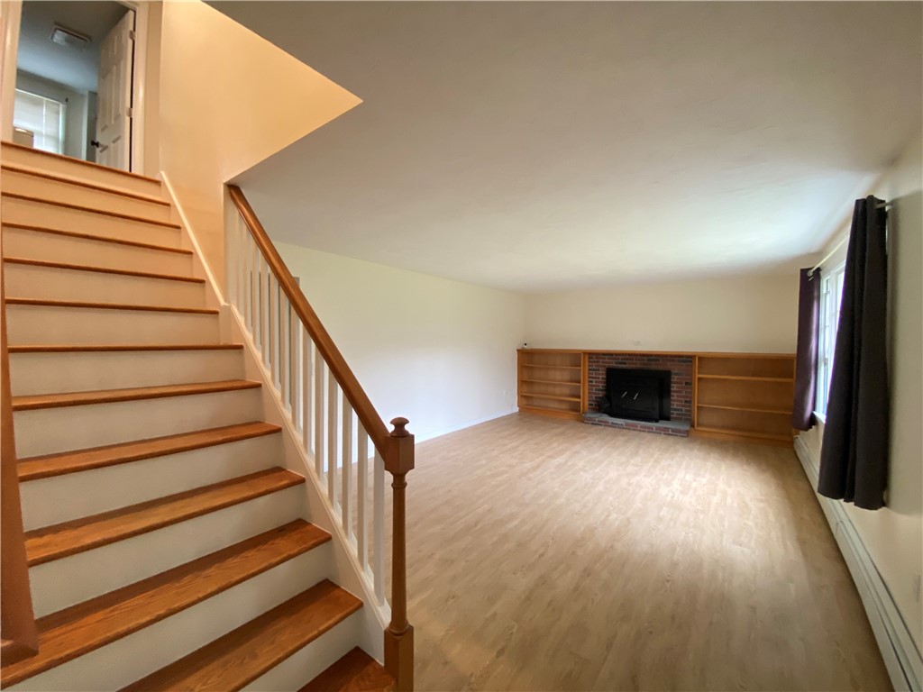1524 Harkney Hill Road Coventry, RI 02816 - Photo 9 of 26 Gallery Image 9