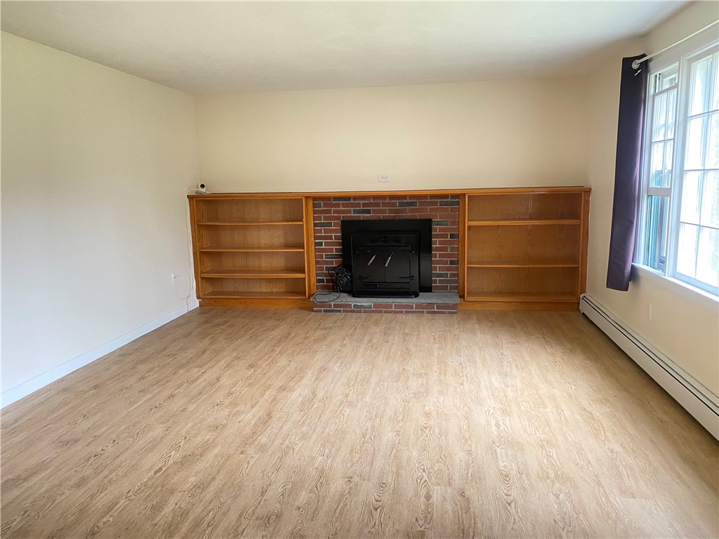1524 Harkney Hill Road Coventry, RI 02816 - Photo 10 of 26 Gallery Image 10
