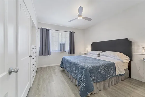 $1,950 | 1901 Hyde Park Street, Unit C, Sarasota, FL 34239