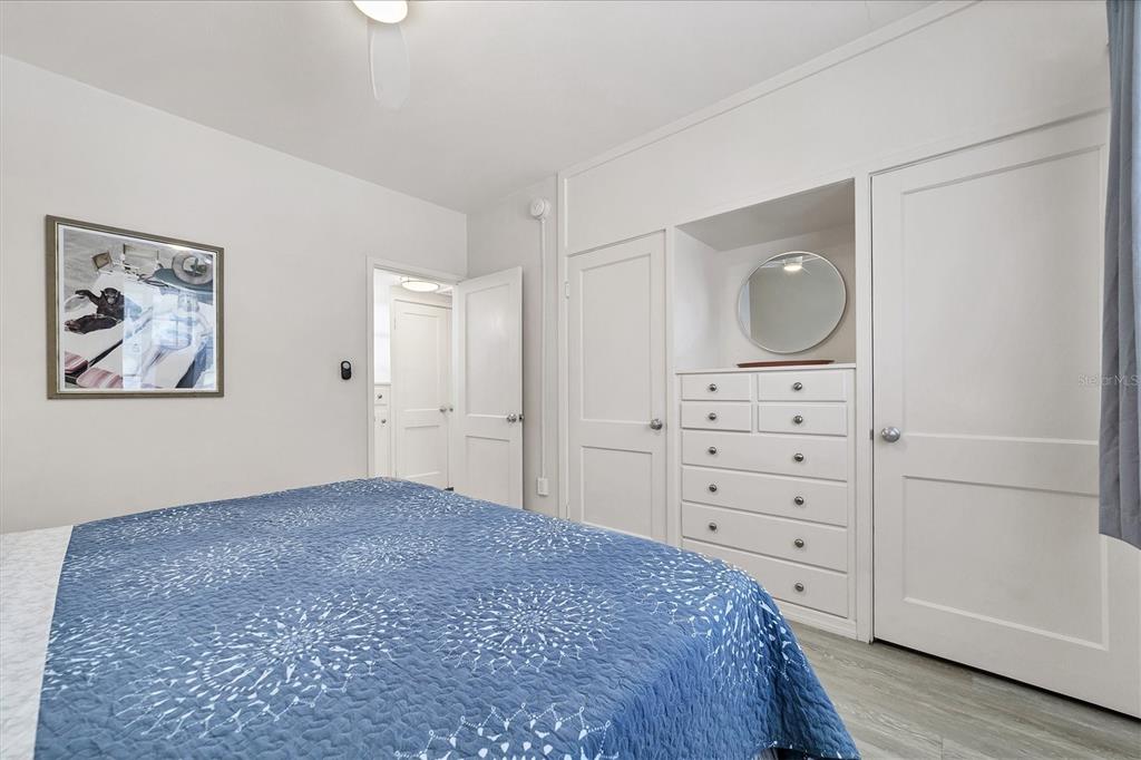 1901 Hyde Park Street, Unit C Sarasota, FL 34239 - Photo 19 of 23