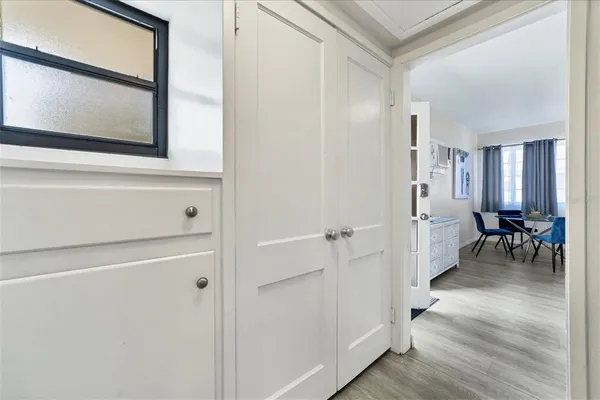 $1,950 | 1901 Hyde Park Street, Unit C, Sarasota, FL 34239