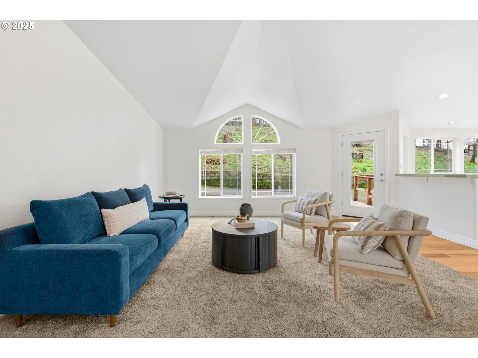 35986 Enterprise Road Creswell, OR 97426 - Photo 13 of 48