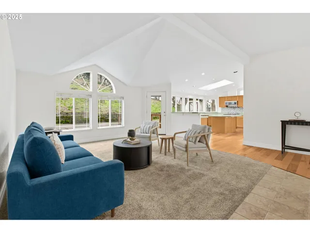 $749,000 | 35986 Enterprise Road, Creswell, OR 97426