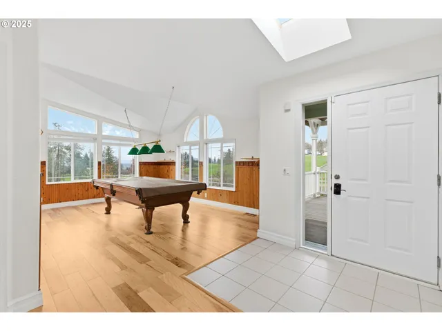 $749,000 | 35986 Enterprise Road, Creswell, OR 97426