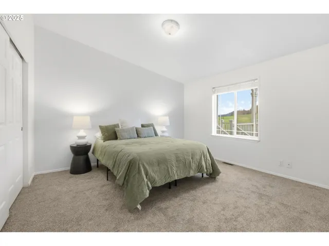 $749,000 | 35986 Enterprise Road, Creswell, OR 97426