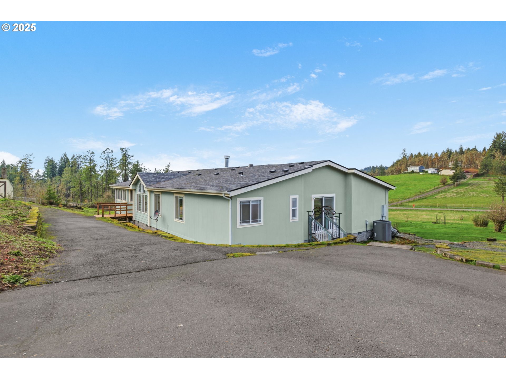 35986 Enterprise Road Creswell, OR 97426 - Photo 44 of 48