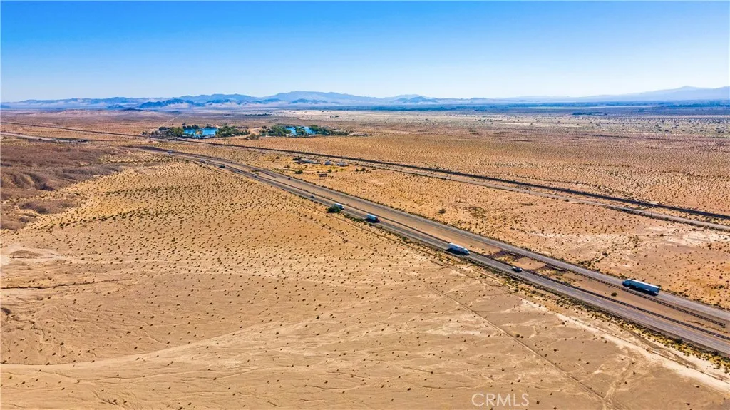 17 Yermo Yermo, CA 92398 - Photo 6 of 11 a view of an ocean and city