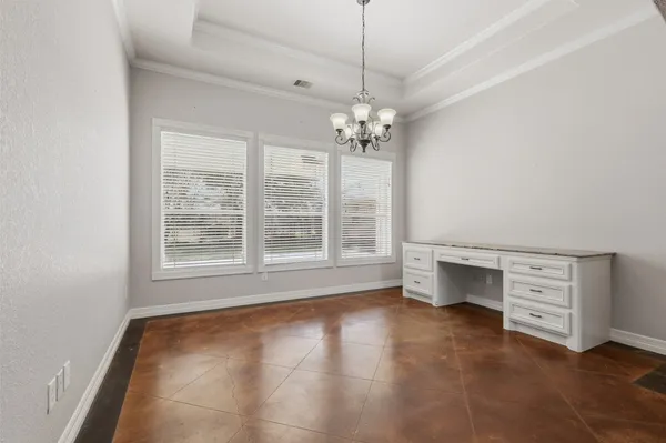 $730,000 | 500 Burwell Road, Highlands, TX 77562