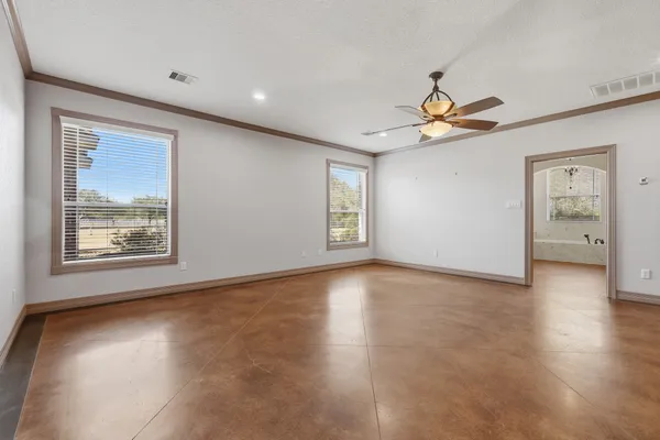 $730,000 | 500 Burwell Road, Highlands, TX 77562