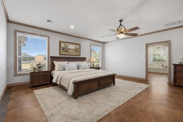 $730,000 | 500 Burwell Road, Highlands, TX 77562