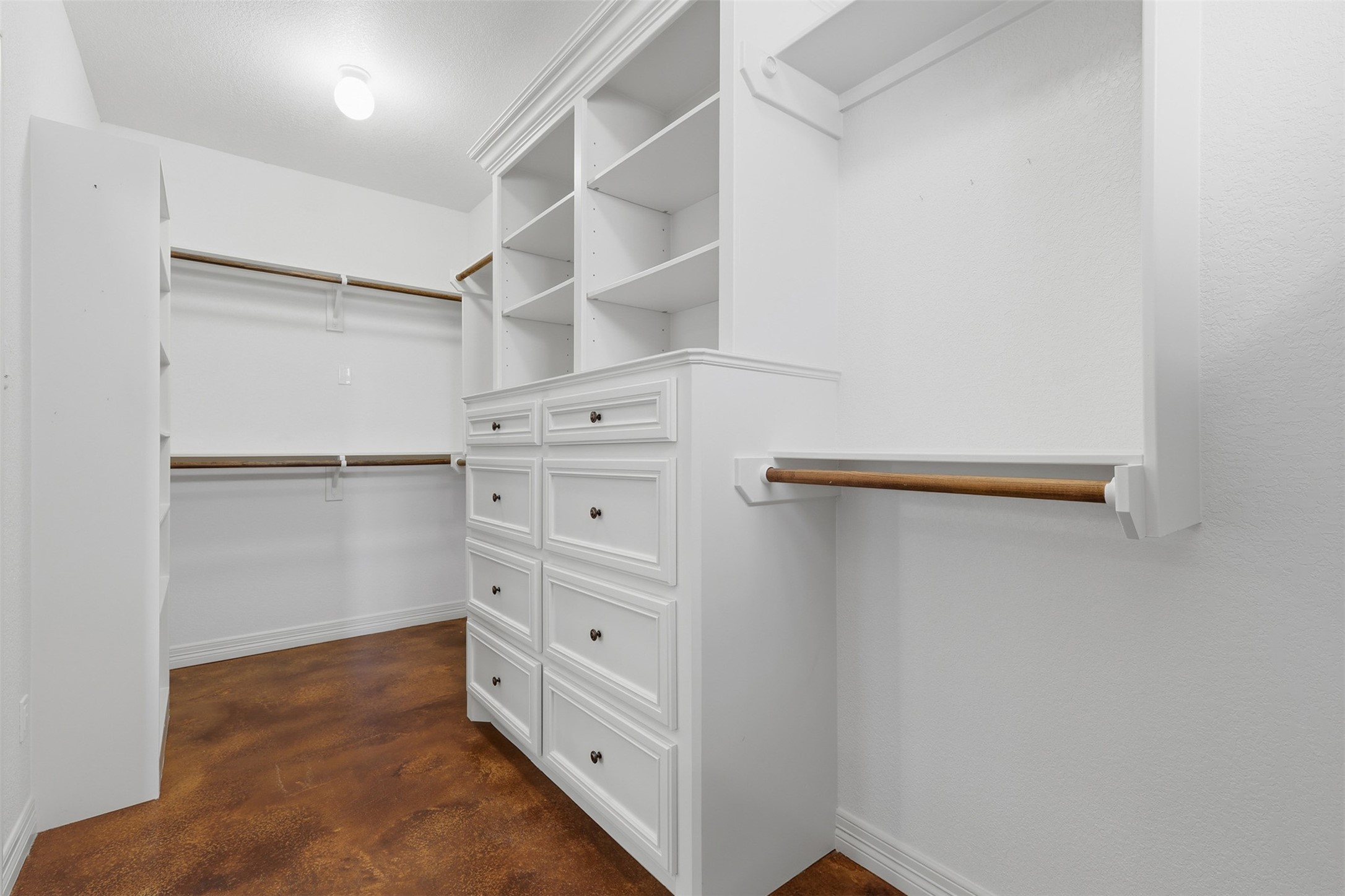 500 Burwell Road Highlands, TX 77562 - Photo 24 of 50 a room with white cabinets and window