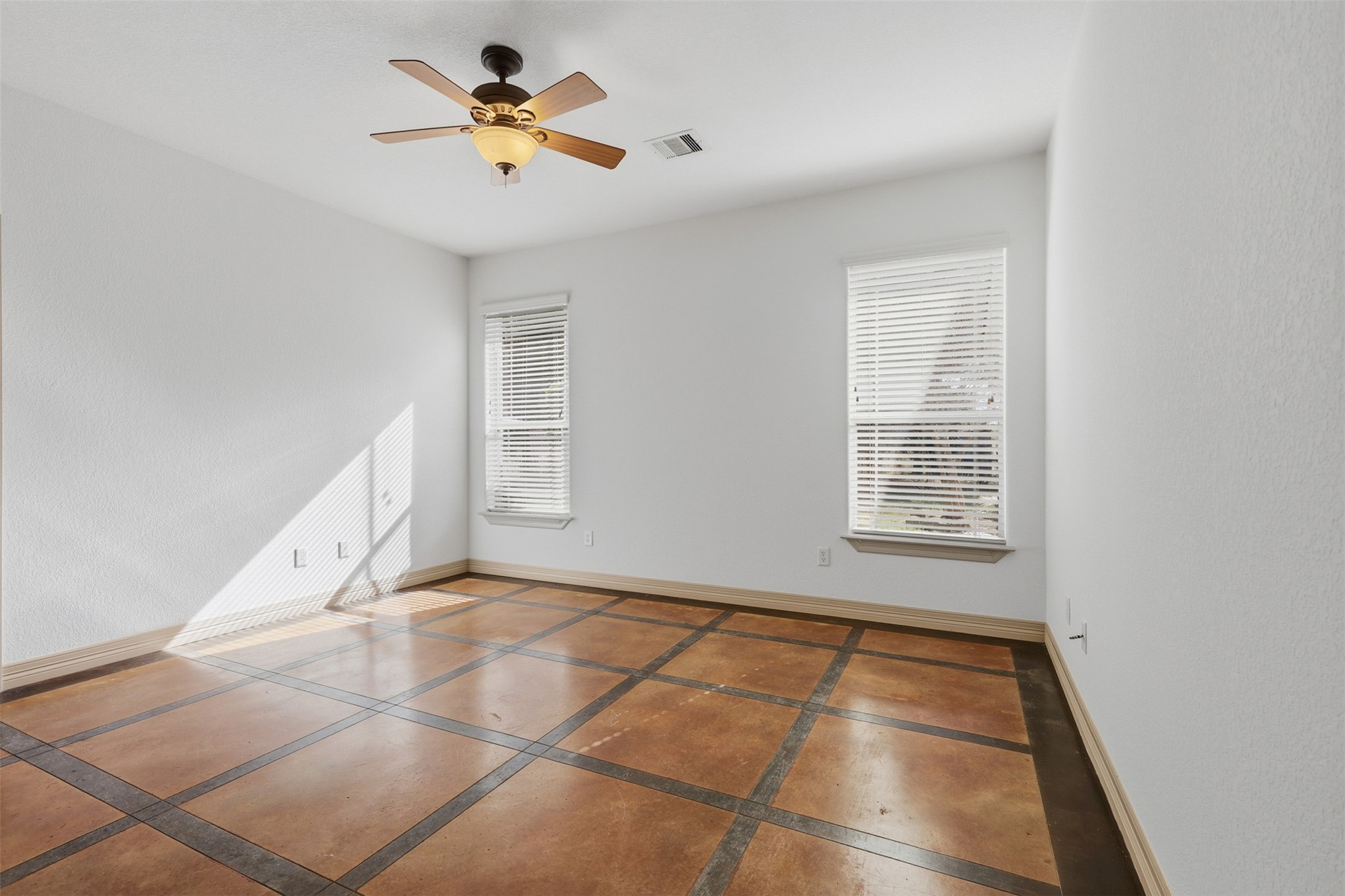 500 Burwell Road Highlands, TX 77562 - Photo 29 of 50 a view of an empty room with a window