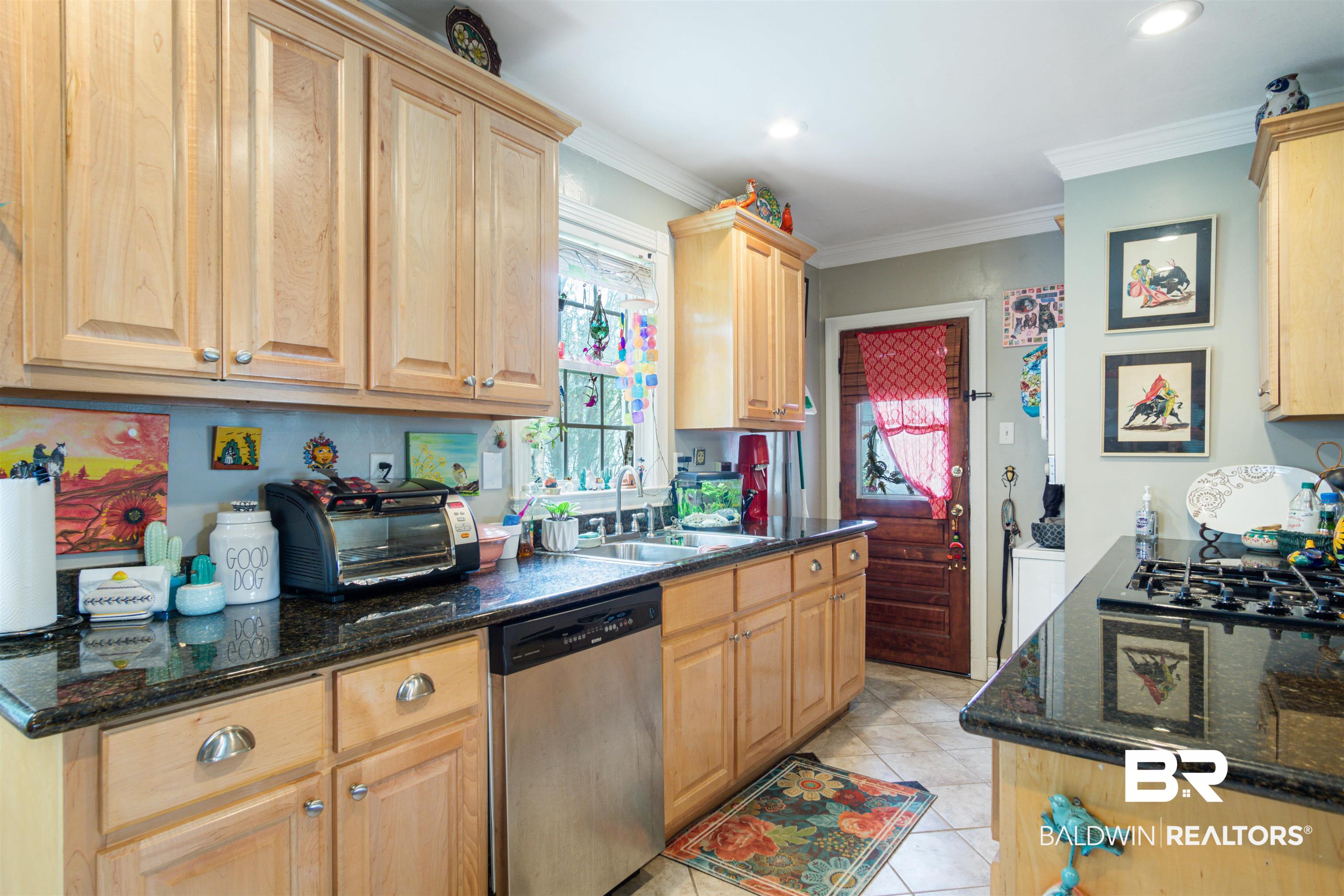 214 Upham Street, Unit 15B Mobile, AL 36607 - Photo 6 of 20