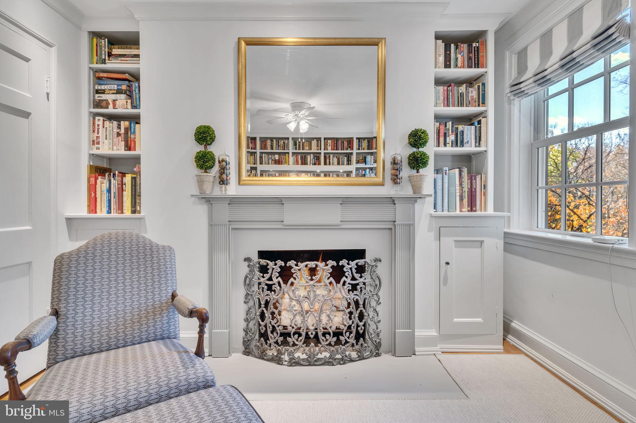 2555 Waterside Drive Northwest Washington, DC 20008 - Photo 17 of 36